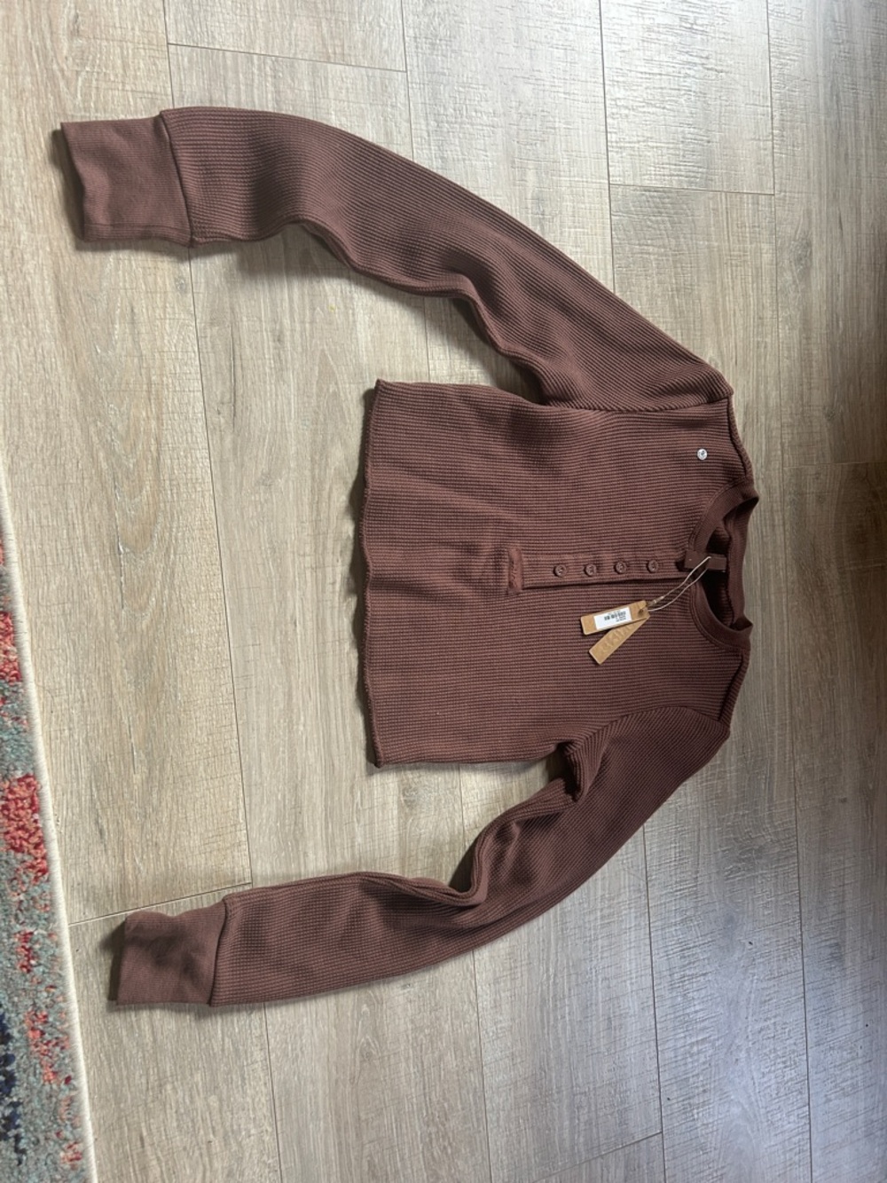 SKIMS Ribbed Henley Crop Top in Chocolate Brown